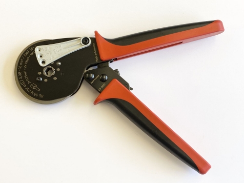 Клещи для обжима втулочных наконечников. Шестигранный профиль обжима Клещи для обжима втулочных наконечников. Шестигранный профиль обжима