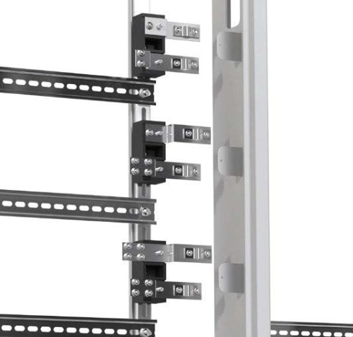 Комплект пластин на изоляторах для ЩЭ на 5-8 кв. PROxima Комплект пластин на изоляторах для ЩЭ на 5-8 кв. PROxima