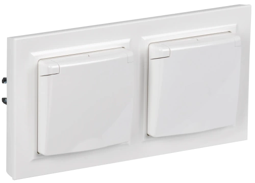 BRITE Роз. с кр. 16А IP44 РСбш10-3-44-БрБ бел. в сб 2шт BRITE Роз. с кр. 16А IP44 РСбш10-3-44-БрБ бел. в сб 2шт