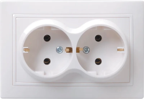 РС12-3-КБ Роз. 2мес. c з/к без з/ш 16А кер. КВАРТА бел. IEK