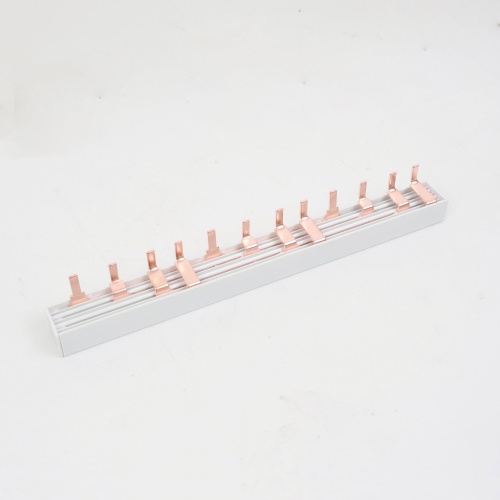 Соединительная шина BBS-MD63 типа PIN, 4 полюса, 14 присоединений, для модульной аппаратуры Соединительная шина BBS-MD63 типа PIN, 4 полюса, 14 присоединений, для модульной аппаратуры