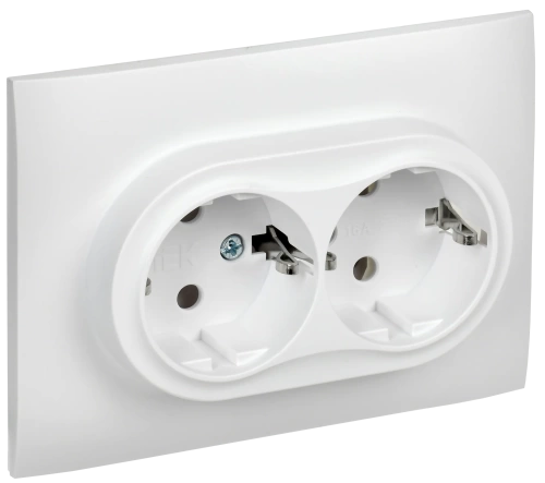 SKANDY Роз. 2-я с з/к без з/ш 16А сб. SK-R08W арк. бел. IEK SKANDY Роз. 2-я с з/к без з/ш 16А сб. SK-R08W арк. бел. IEK