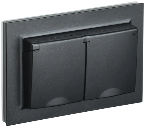 BRITE Роз. 2-я с кр. 16А в сб IP44 РСбш12-3-44-БрЧ черн. IEK