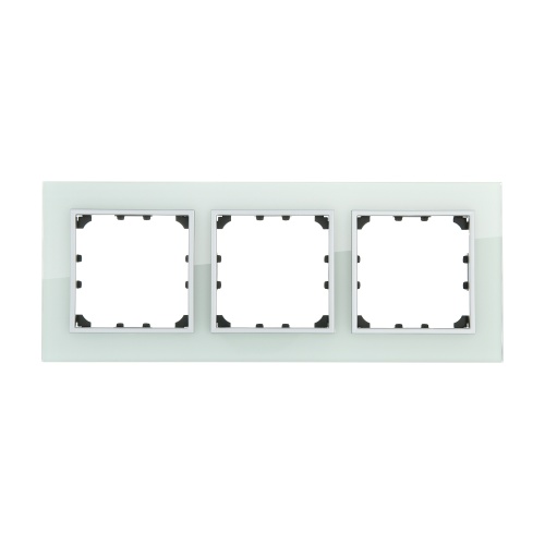 Рамка 3-постовая из натурального светлого стекла LK60