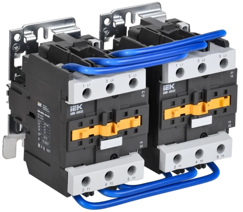 Контактор КМИ-49532 реверс 95А 230В/АС3 2НО;2НЗ IEK