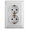 Розетка Intro Solo 4-208-01 с заземлением двойная 2X2P+E Schuko со шторками, 16А-250В, IP20, СУ, белый