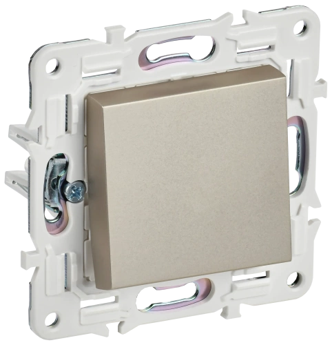 SKANDY Выключ. 1-кл. кнопоч. 10А SK-V14Sh шамп. IEK SKANDY Выключ. 1-кл. кнопоч. 10А SK-V14Sh шамп. IEK