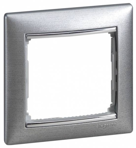 VALENA Рамка 1-мест. алюм. мат VALENA Рамка 1-мест. алюм. мат