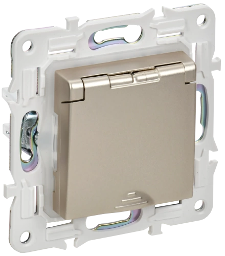 SKANDY Роз. з/к/ш кр. 16А IP44 SK-R11Sh шамп. IEK