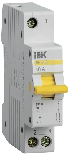 Выключатель-разъединитель трехпозиционный ВРТ-63 1P 40А IEK Выключатель-разъединитель трехпозиционный ВРТ-63 1P 40А IEK