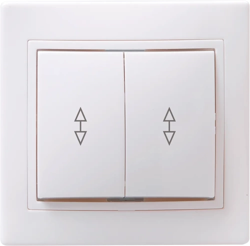 Выключатель 2кл проход. ВСп10-2-0-КБ 10А КВАРТА (белый) IEK Выключатель 2кл проход. ВСп10-2-0-КБ 10А КВАРТА (белый) IEK