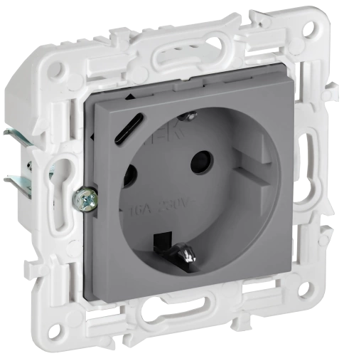 SKANDY Роз. с з/к/ш 16А с USB C 18Вт SK-R17Gr сер. IEK