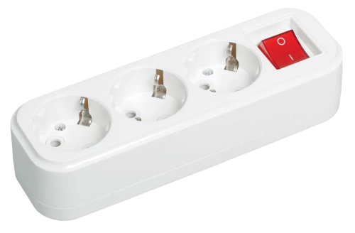 Колодка К03В 3 места 2Р+РЕ 16А/250В CLASSIC (с выключателем) IEK